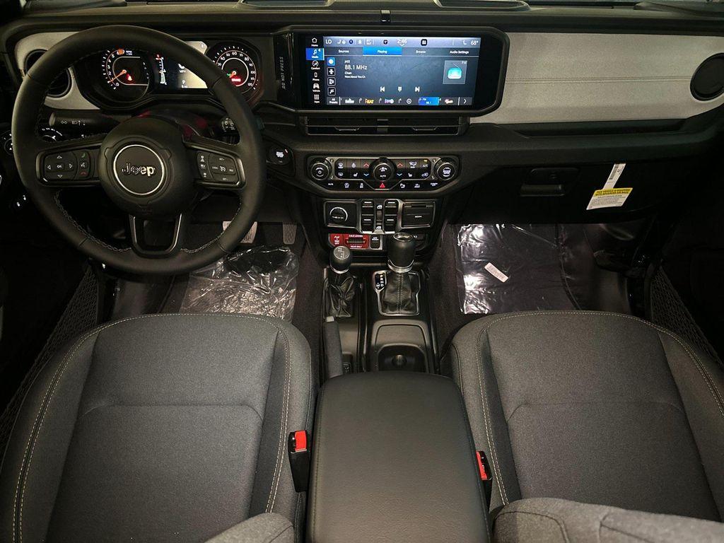 new 2025 Jeep Wrangler car, priced at $53,665