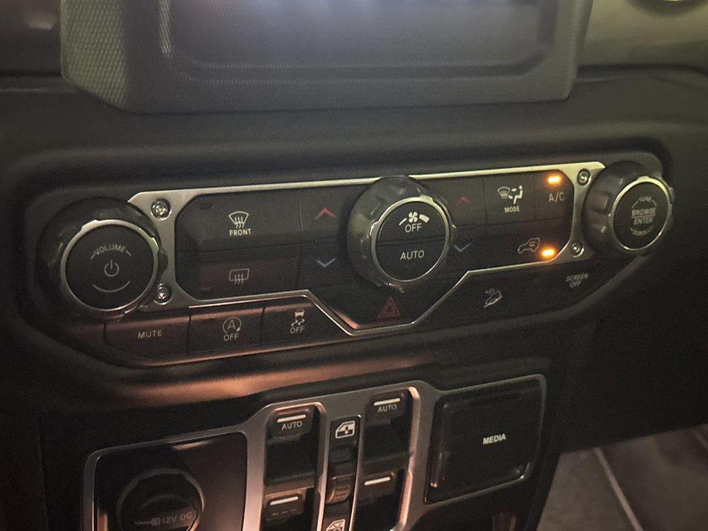 used 2018 Jeep Wrangler Unlimited car, priced at $32,995
