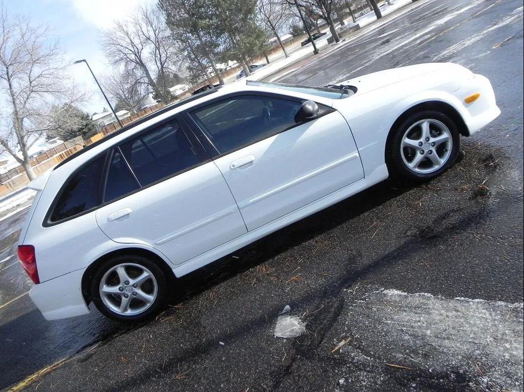 used 2002 Mazda Protege5 car, priced at $8,975
