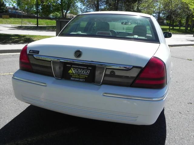 used 2009 Mercury Grand Marquis car, priced at $11,975