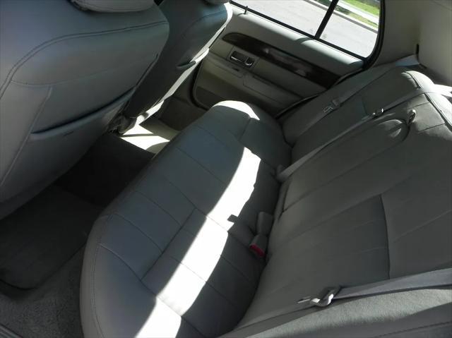 used 2009 Mercury Grand Marquis car, priced at $11,975