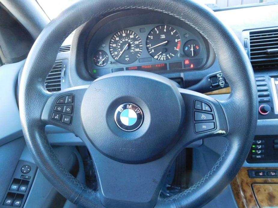 used 2004 BMW X5 car, priced at $16,975