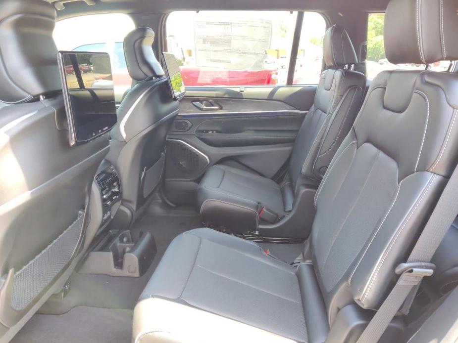 new 2024 Jeep Grand Cherokee L car, priced at $74,850