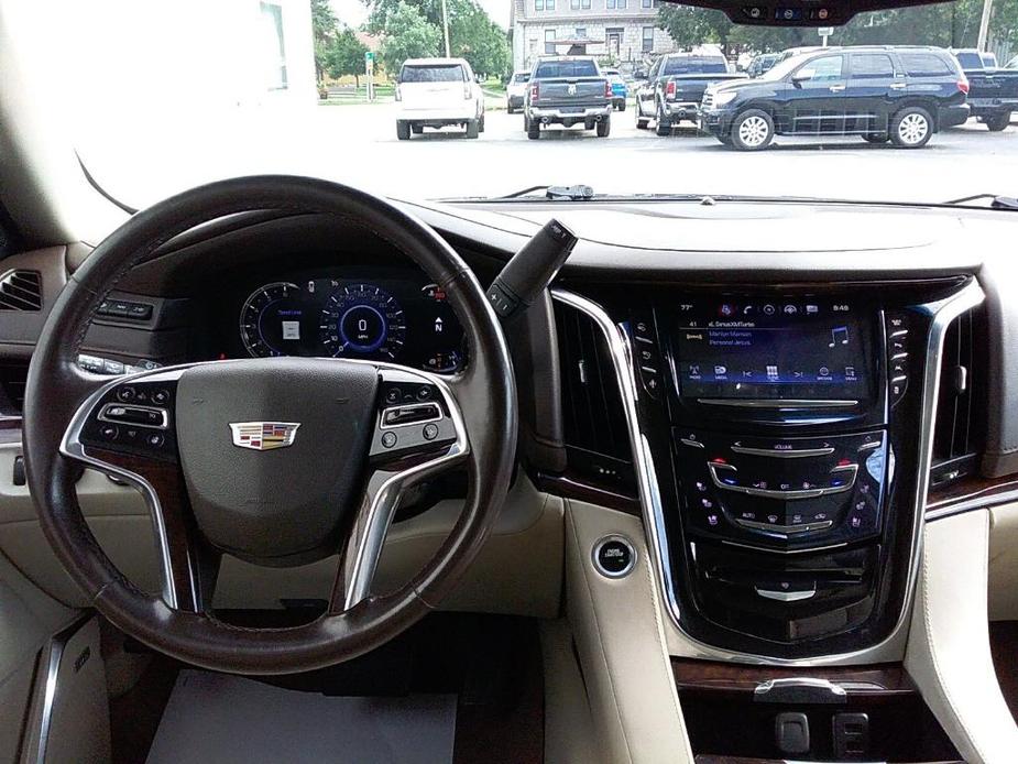 used 2016 Cadillac Escalade ESV car, priced at $27,490