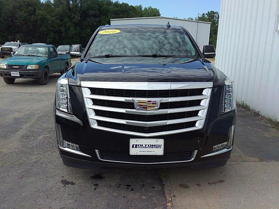 used 2016 Cadillac Escalade ESV car, priced at $27,490