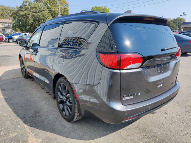 used 2019 Chrysler Pacifica car, priced at $19,990