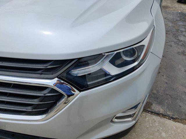used 2021 Chevrolet Equinox car, priced at $17,990