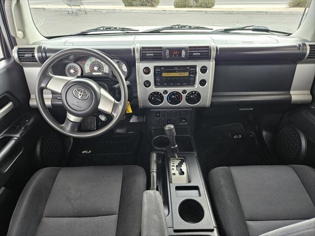 used 2007 Toyota FJ Cruiser car, priced at $9,995