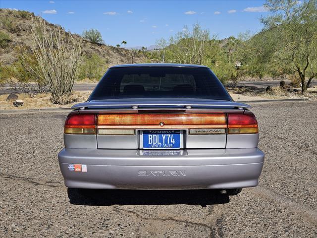 used 1995 Saturn SL car, priced at $3,750