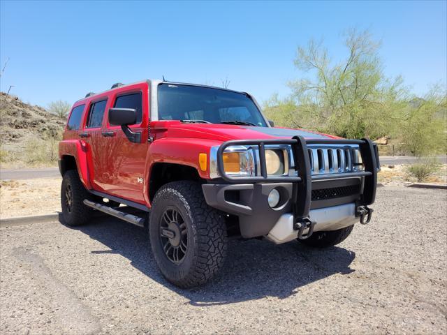 used 2009 Hummer H3 car, priced at $9,950
