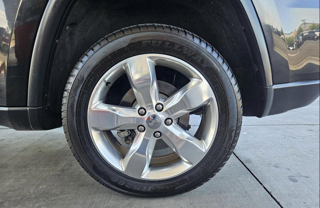 used 2012 Jeep Grand Cherokee car, priced at $8,450
