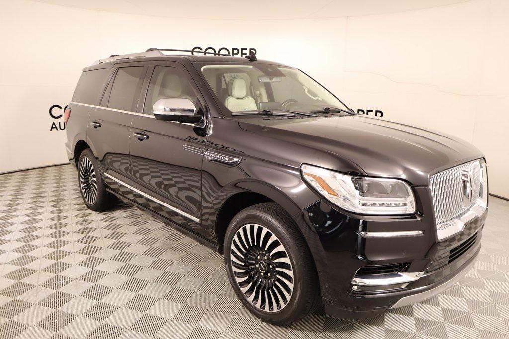 used 2021 Lincoln Navigator car, priced at $49,499
