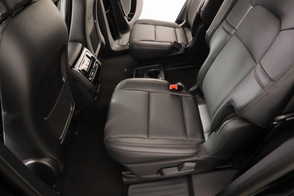new 2025 Lincoln Aviator car, priced at $59,026