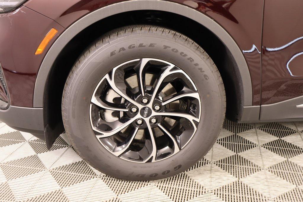 new 2025 Lincoln Nautilus car, priced at $56,573