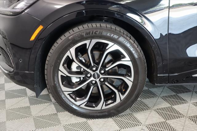 used 2024 Lincoln Nautilus car, priced at $55,939