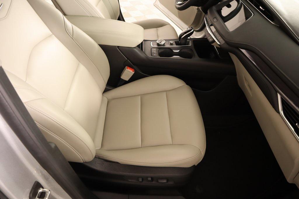 used 2022 Cadillac XT4 car, priced at $25,479