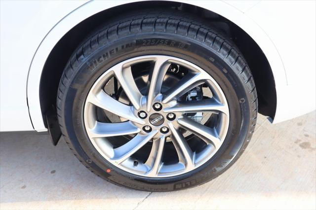 new 2025 Lincoln Corsair car, priced at $53,712