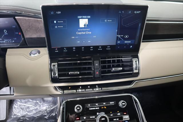 new 2024 Lincoln Navigator car, priced at $79,941
