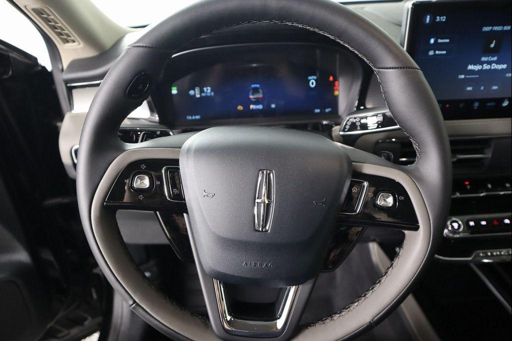 new 2025 Lincoln Corsair car, priced at $41,580