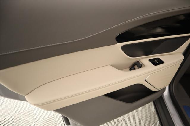 new 2025 Lincoln Nautilus car, priced at $51,736