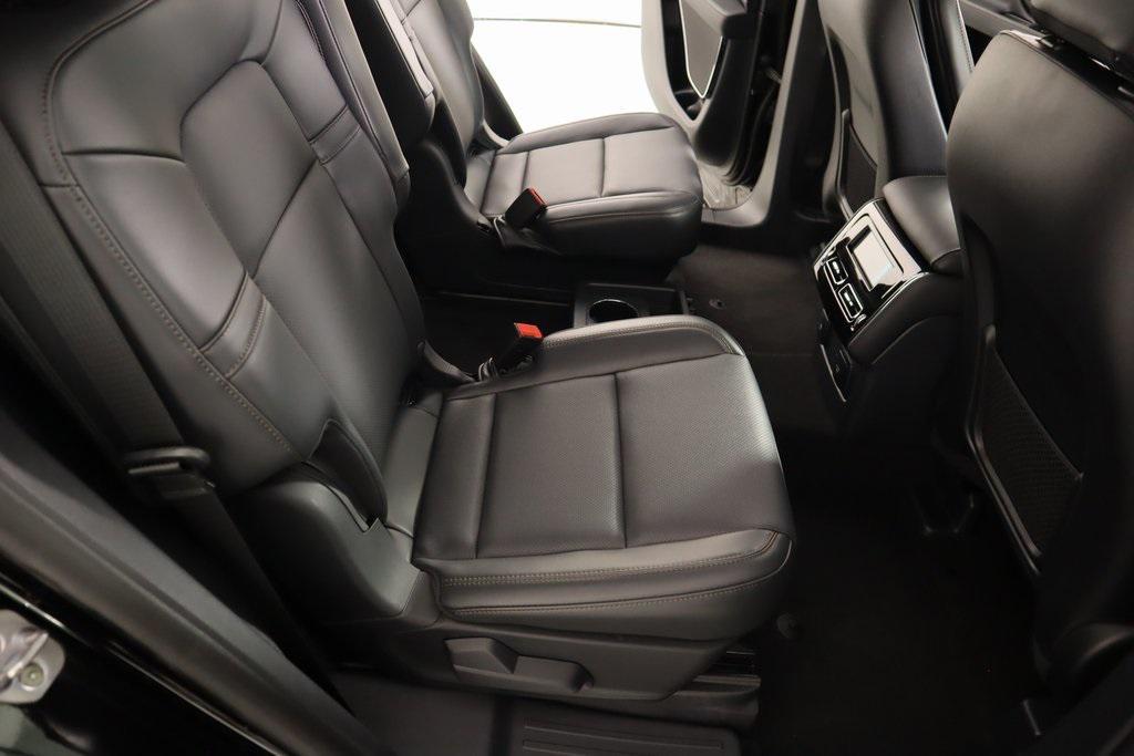 new 2025 Lincoln Aviator car, priced at $61,364