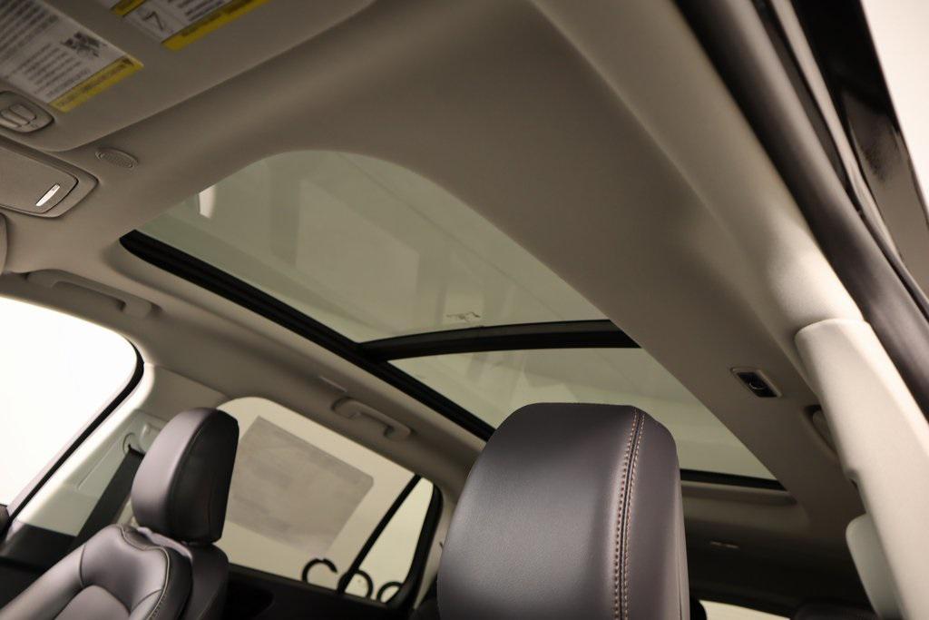 new 2025 Lincoln Aviator car, priced at $59,026