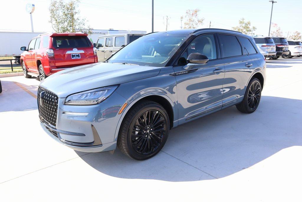 new 2025 Lincoln Corsair car, priced at $45,847