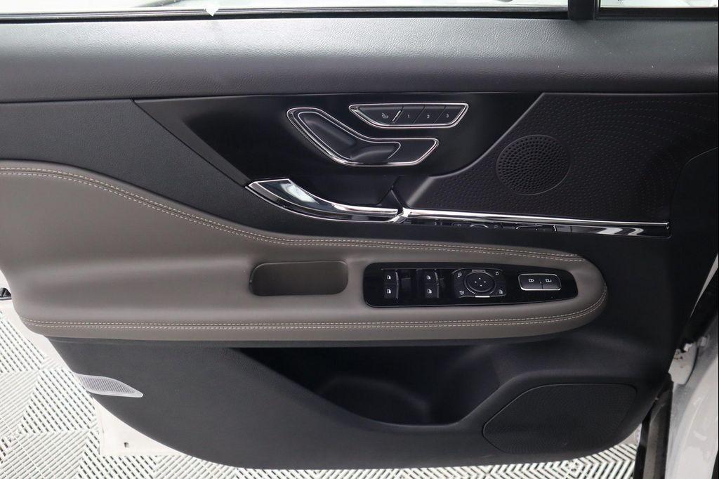 new 2025 Lincoln Corsair car, priced at $42,468