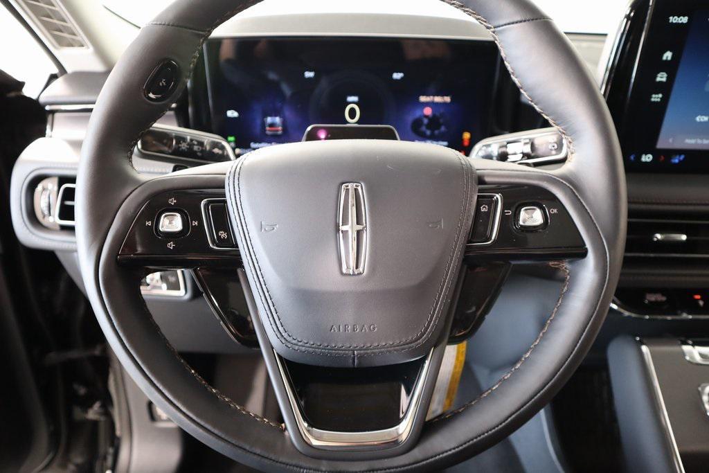 new 2025 Lincoln Aviator car, priced at $59,602