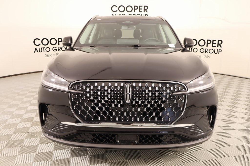 new 2025 Lincoln Aviator car, priced at $59,602