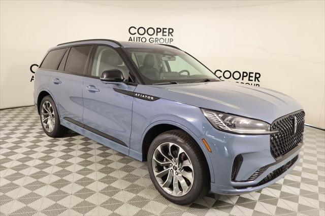 new 2025 Lincoln Aviator car, priced at $70,425