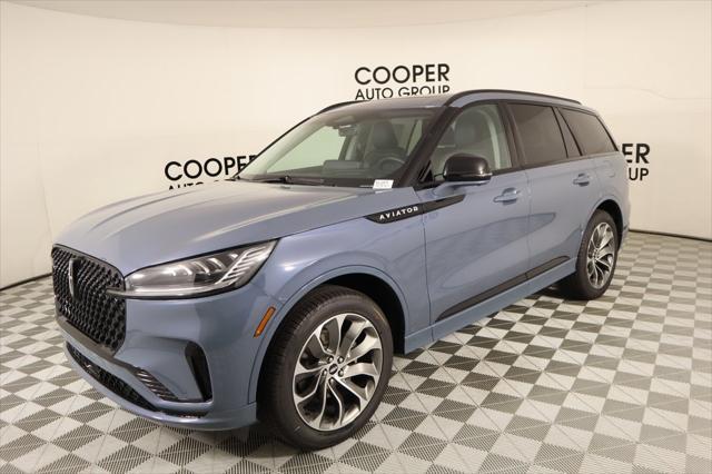 new 2025 Lincoln Aviator car, priced at $70,425