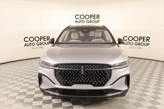 new 2025 Lincoln Nautilus car, priced at $59,881