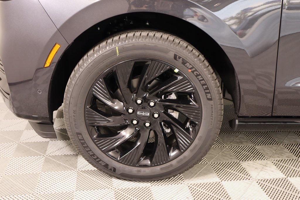 new 2025 Lincoln Navigator car, priced at $105,542