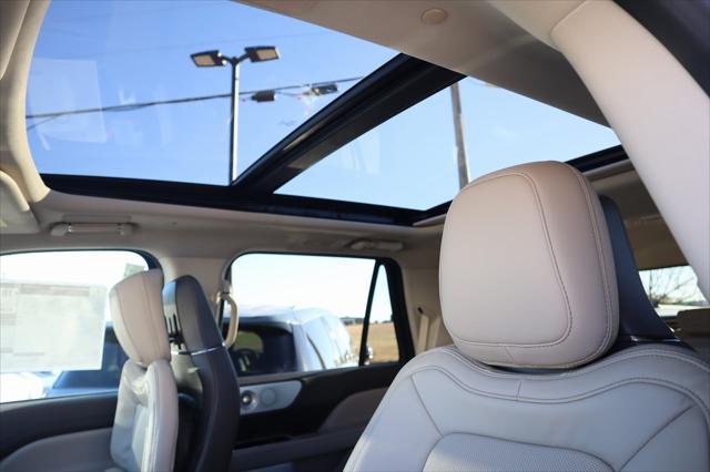 new 2024 Lincoln Navigator car, priced at $77,233