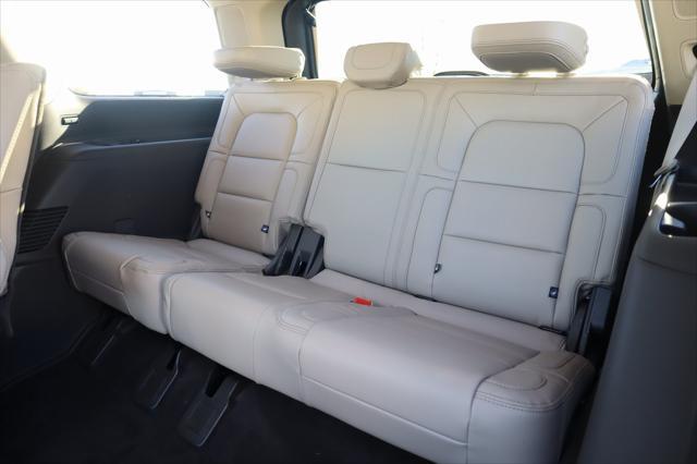 new 2024 Lincoln Navigator car, priced at $77,233