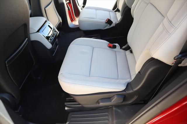 new 2025 Lincoln Aviator car, priced at $69,633