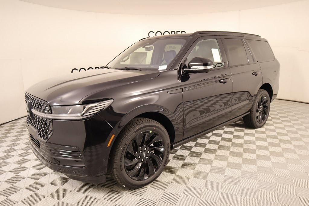 new 2025 Lincoln Navigator car, priced at $101,698