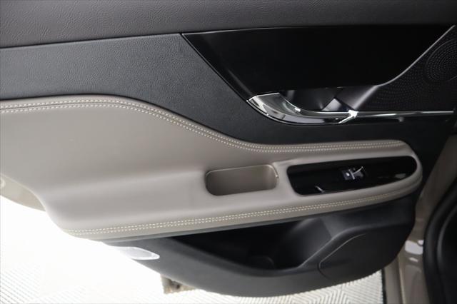 new 2025 Lincoln Corsair car, priced at $39,029
