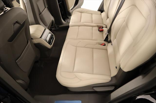 new 2025 Lincoln Nautilus car, priced at $49,216