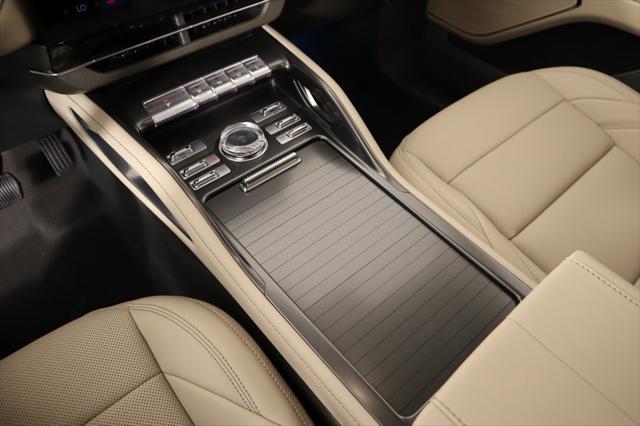 new 2025 Lincoln Nautilus car, priced at $49,216