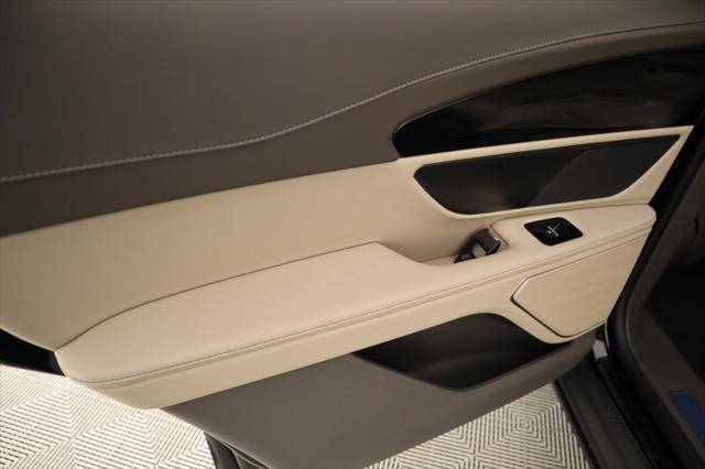 new 2025 Lincoln Nautilus car, priced at $49,216