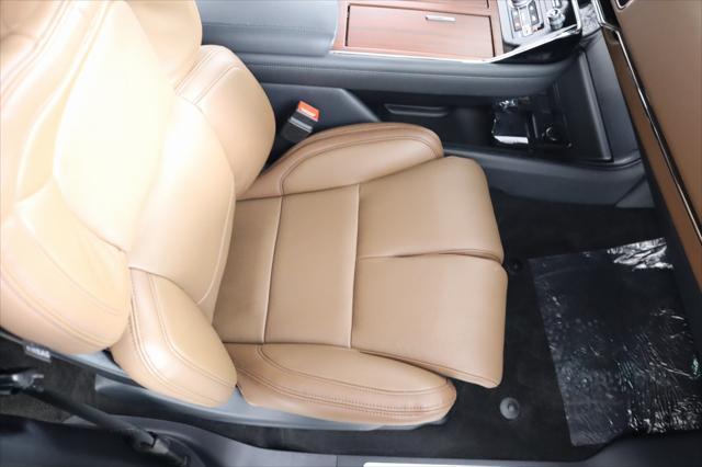 new 2024 Lincoln Navigator car, priced at $75,998