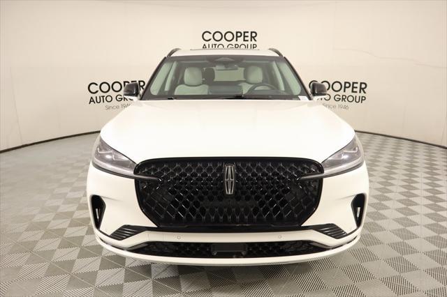 new 2025 Lincoln Aviator car, priced at $80,885