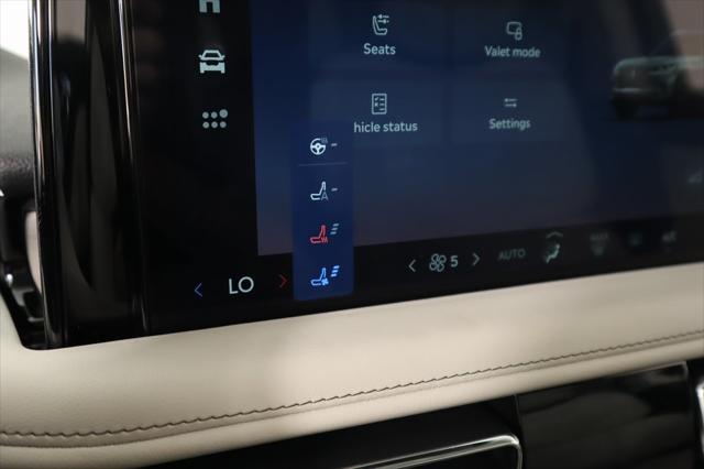 new 2025 Lincoln Aviator car, priced at $80,885