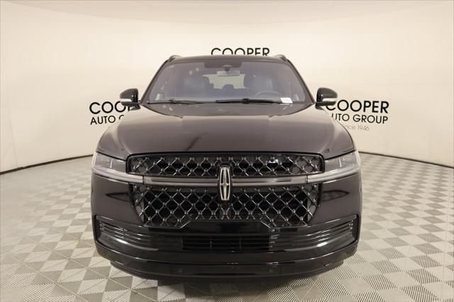 used 2025 Lincoln Navigator car, priced at $98,995