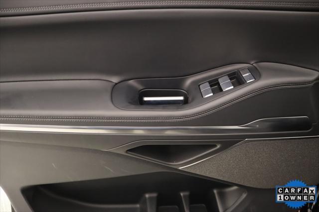 used 2025 Lincoln Navigator car, priced at $98,995