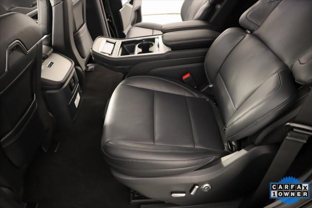 used 2025 Lincoln Navigator car, priced at $98,995