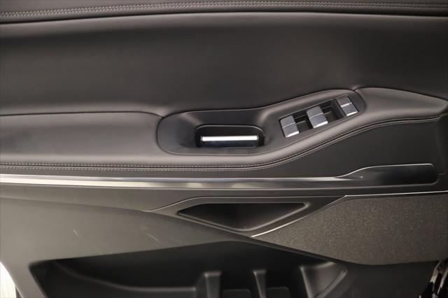 used 2025 Lincoln Navigator car, priced at $98,995