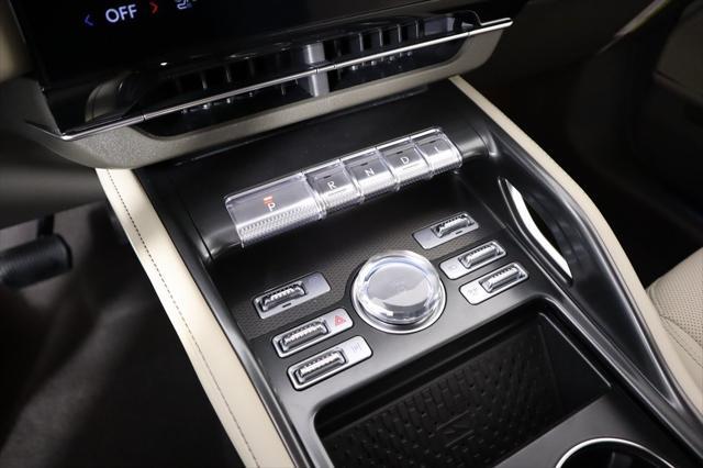 new 2025 Lincoln Nautilus car, priced at $49,096